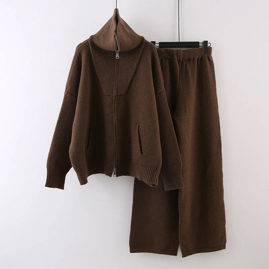 Malin Tassou Cozy Knit Duo