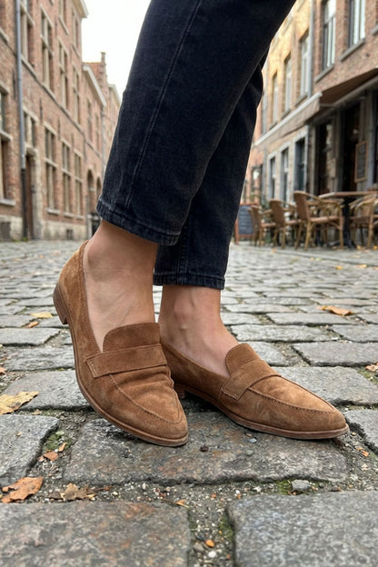 Regine - Women's Pointed-Toe Suede Loafers